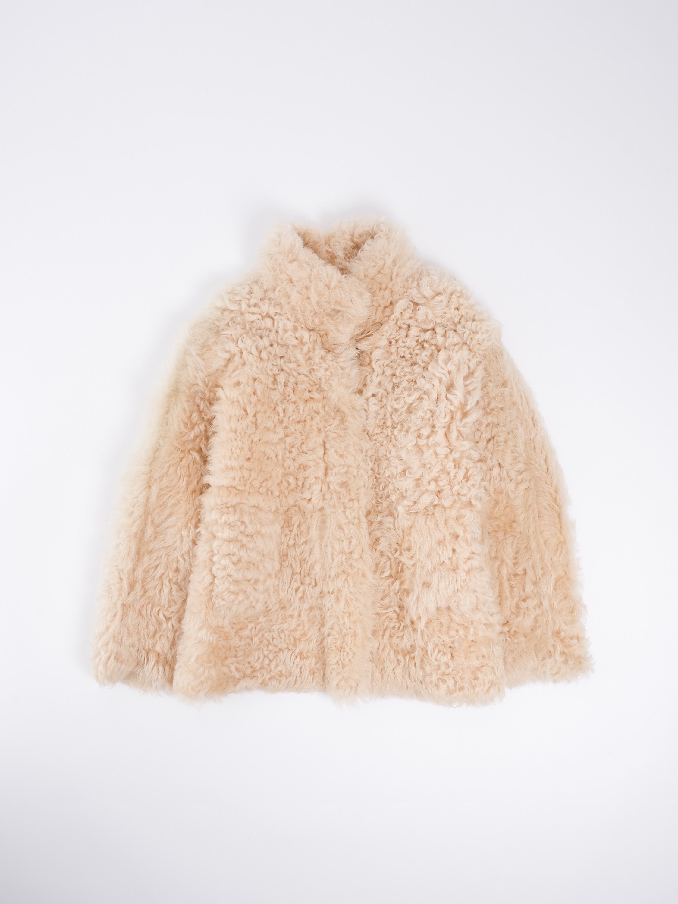 Lana Shearling Jacket / Butter