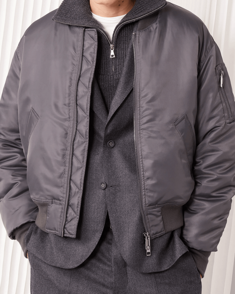 Javier Bomber / Anthracite - STER/EO MUCBomberOfficine GénéraleMGrey