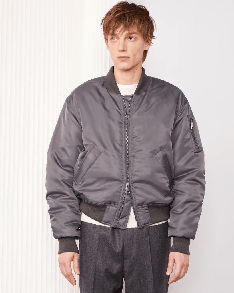 Javier Bomber / Anthracite - STER/EO MUCBomberOfficine GénéraleMGrey