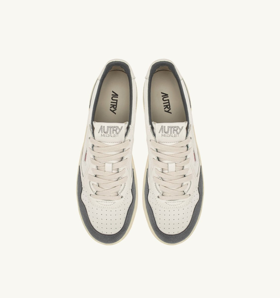 Medalist Low Goat Suede / White/Morel - STER/EO MUCSneakerAutry41White