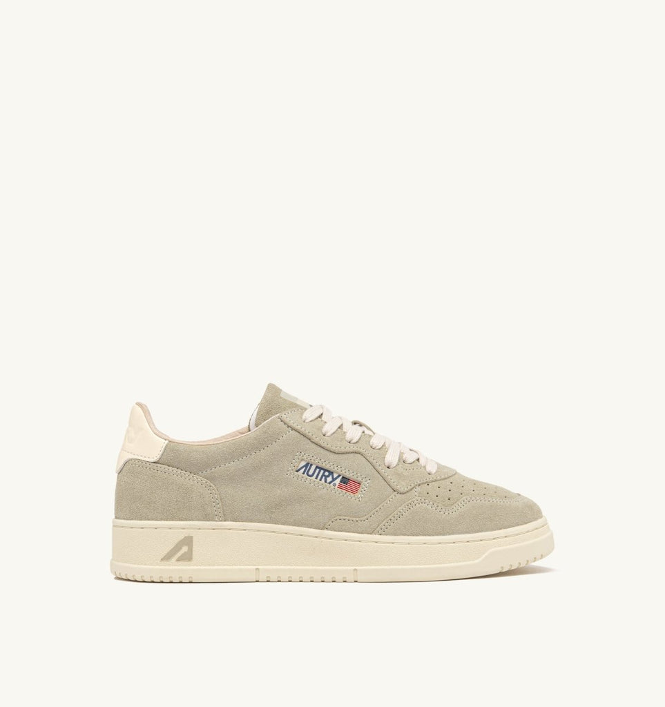 Medalist Low Suede / Papyrus/White - STER/EO MUCSneakerAutry42Beige