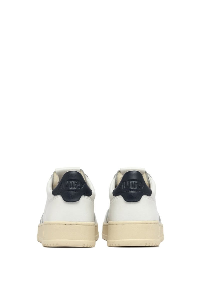 Medalist Low / White Space - STER/EO MUCLow TopAutry42White