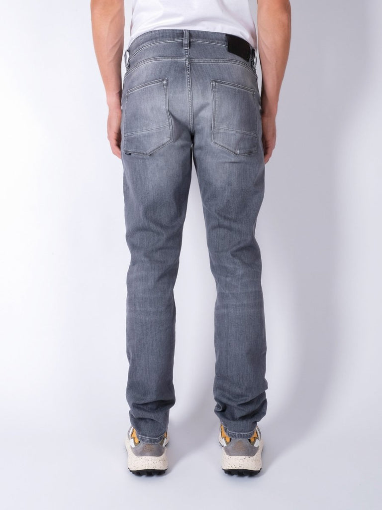 Morrison Slim Tapered Denim / Grey - STER/EO MUCDenimThe.Nim31Grey