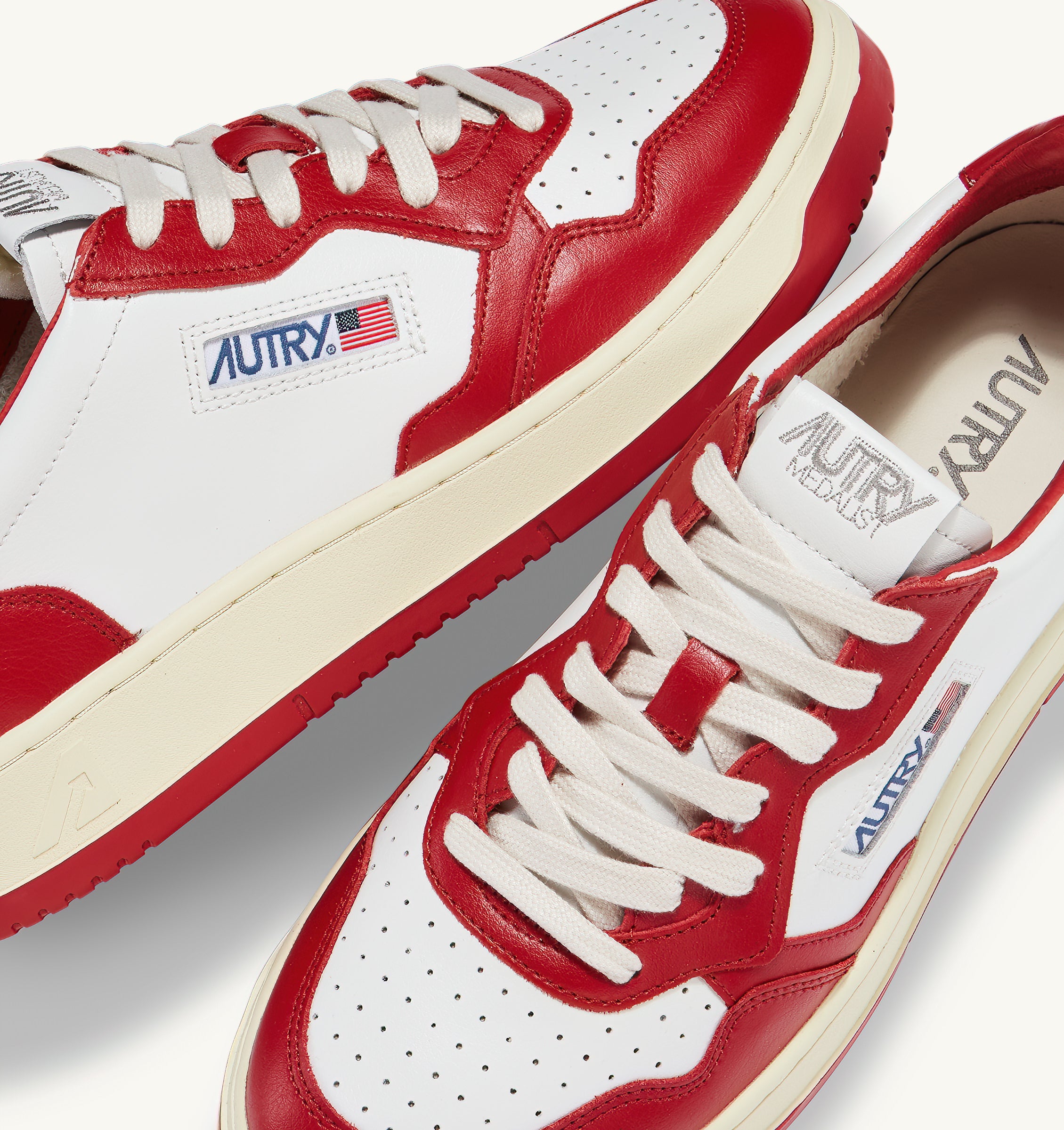 Medalist Low Bicolour / White Red